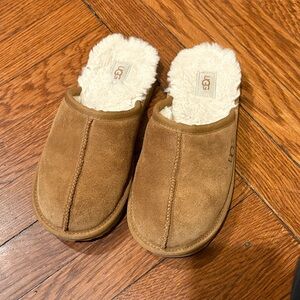 UGG Tan Suede Slippers with White Lining